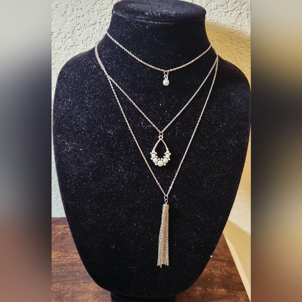 Elegant Silver Layered Necklace Set